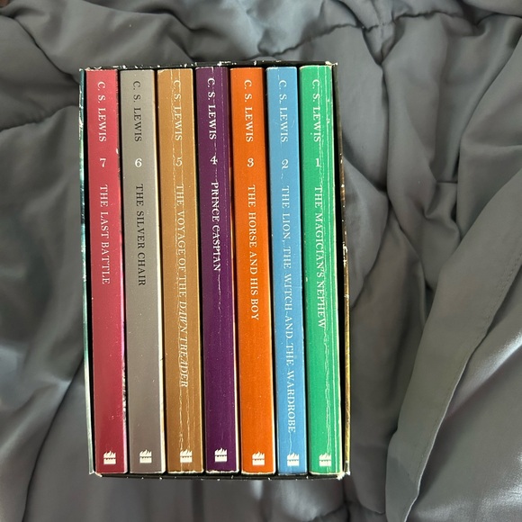 full narnia series - Picture 2 of 2